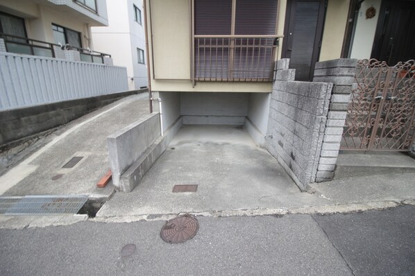 高丸４丁目戸建住宅の物件外観写真